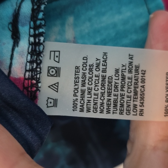 Alia Cherry Blossom Colorful Button Up Print Blouse With Tank Top Size 18W - Picture 8 of 8